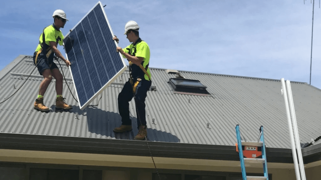 ROOFTOP SOLAR PV INSTALLATIONS SURGE BY ALMOST HALF