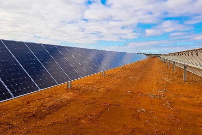 AUSTRALIA'S LARGEST SOLAR AND BATTERY FARM OPENS IN KERANG, IMPROVES ENERGY SECURITY