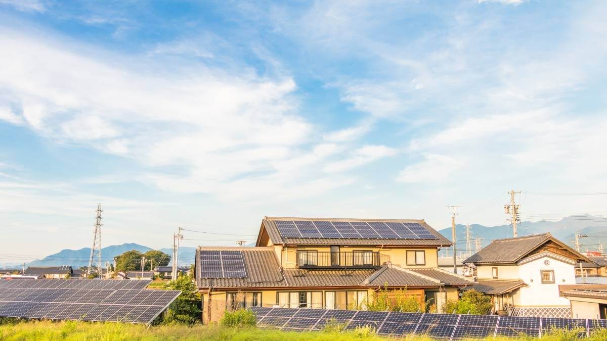 Australians could be charged for exporting energy from rooftop solar panels to the grid